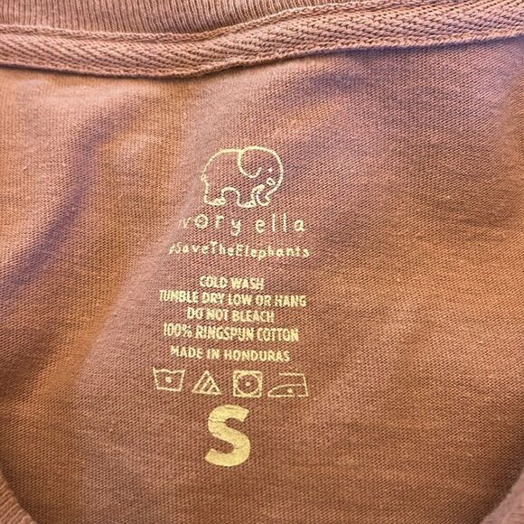 Ivory Ella mauve long sleeve elephant tee shirt Size S EUC - Picture 6 of 6